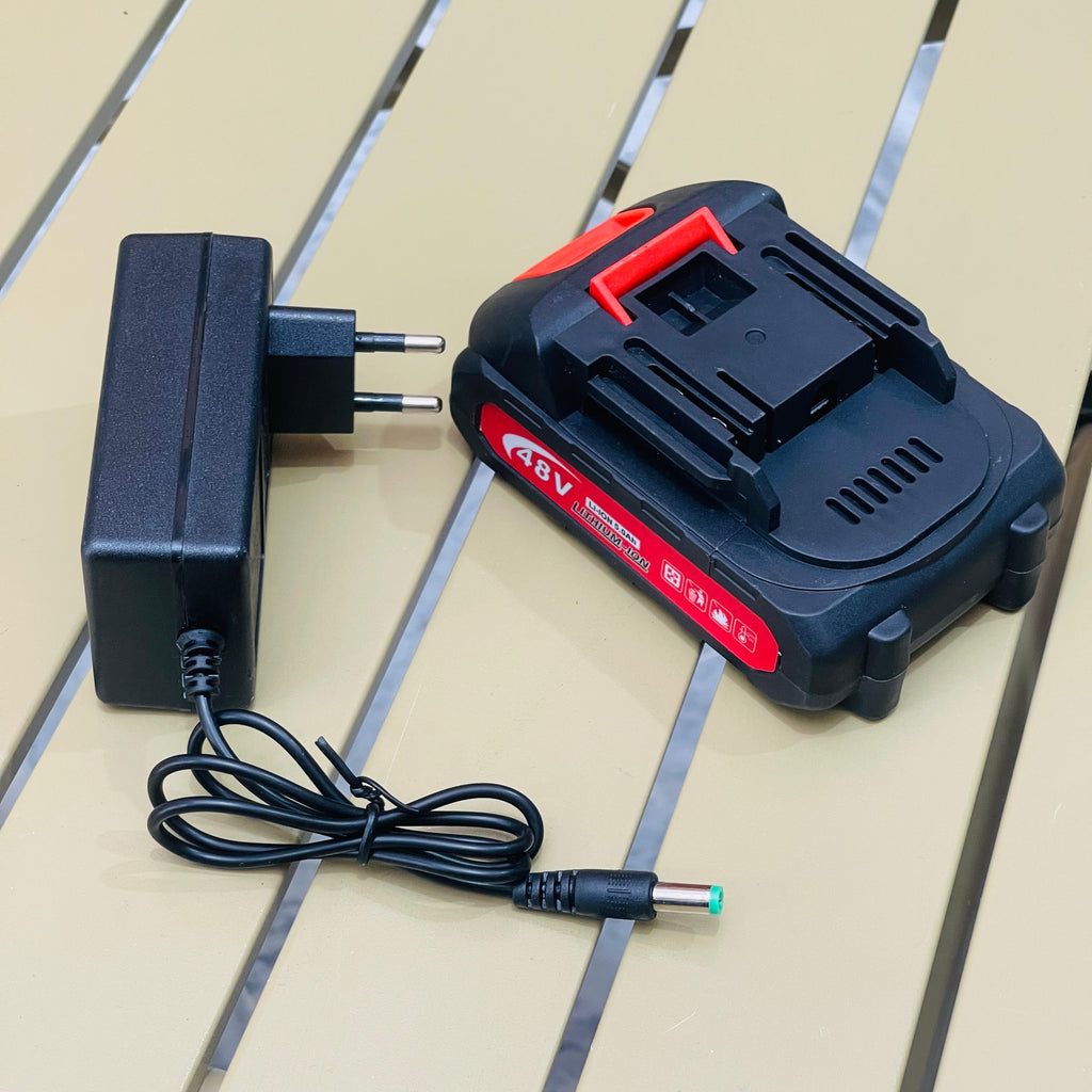 Milwaukee 48V Mini Chainsaw Kit – 6 Inch | 2 Batteries | High-Power Li-Ion 5.0Ah